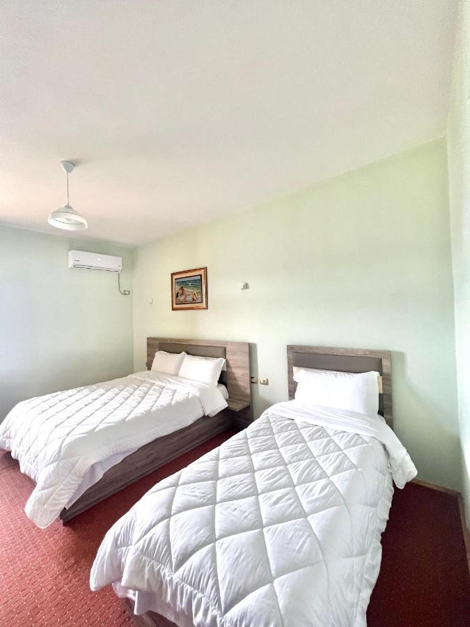 Kashta Hotel